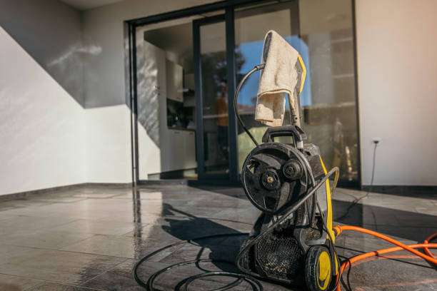 Best Pool Deck Cleaning  in Lanett, AL